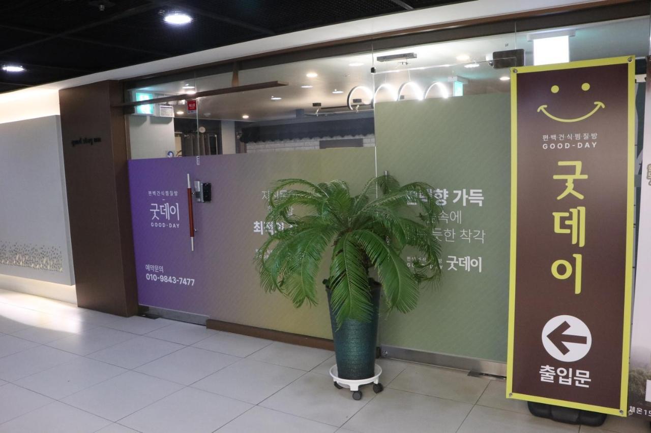 Goodday Jjimjilbang Hotel Incheon Exterior foto
